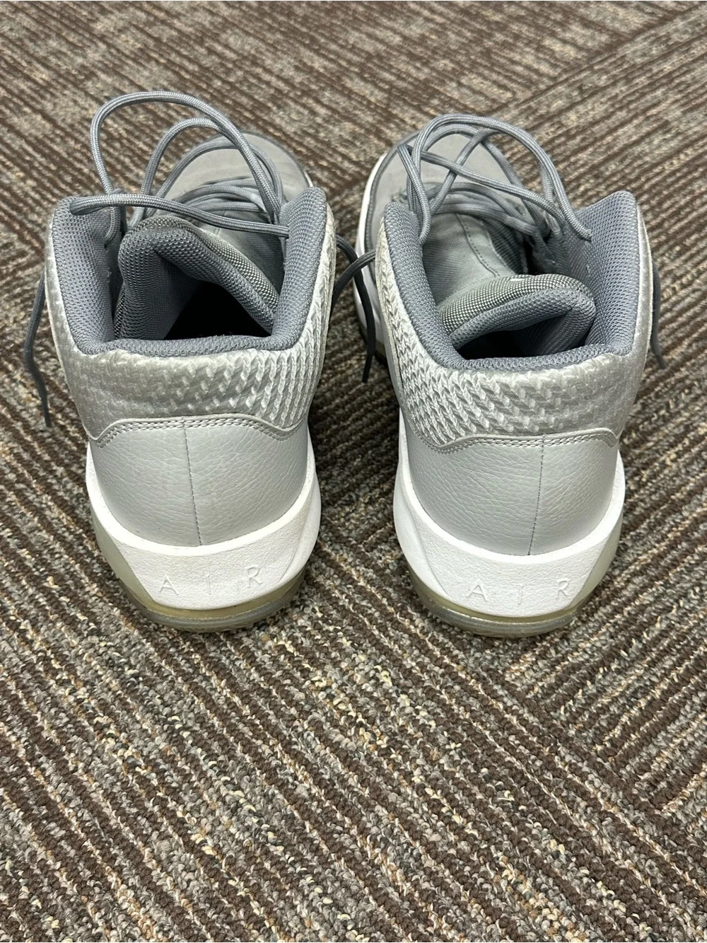 Jordan Men’s Grey Low-Top Basketball Sneakers